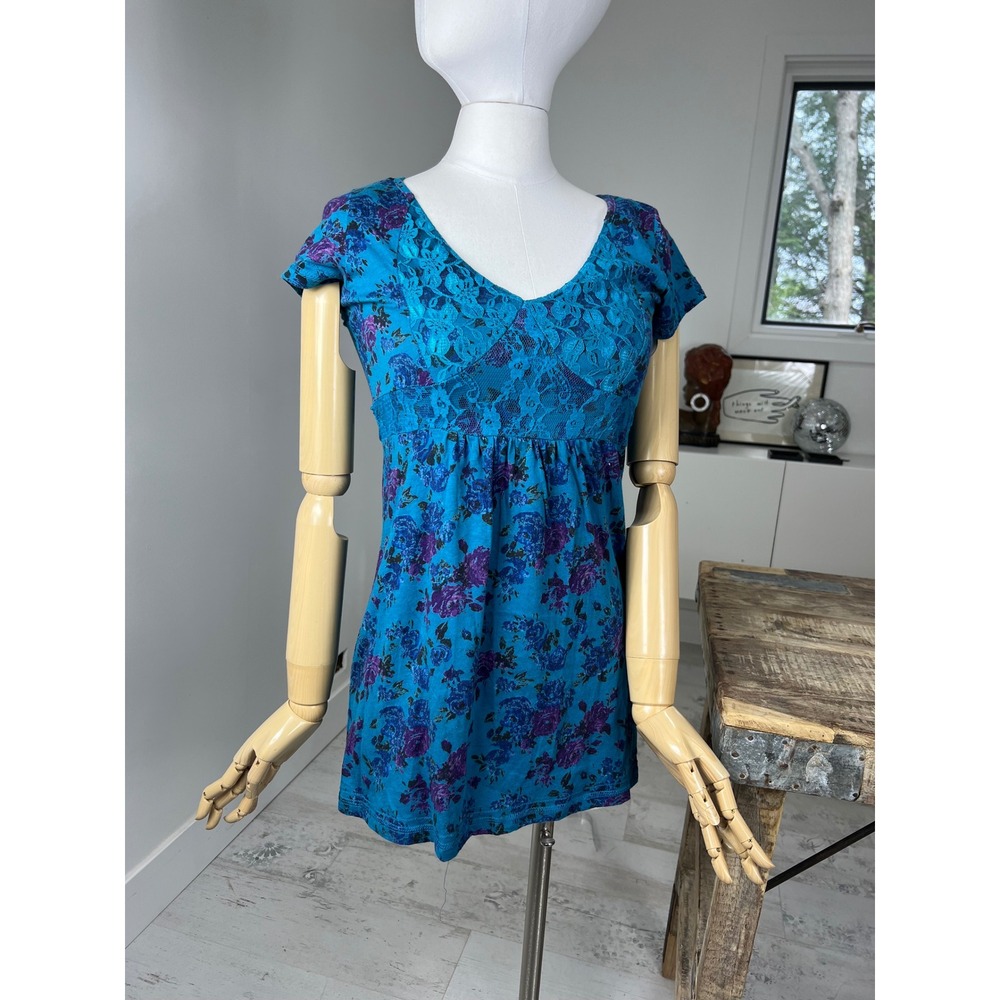 Y2K LEI Floral BabyDoll Lace Tie Back Top Size L